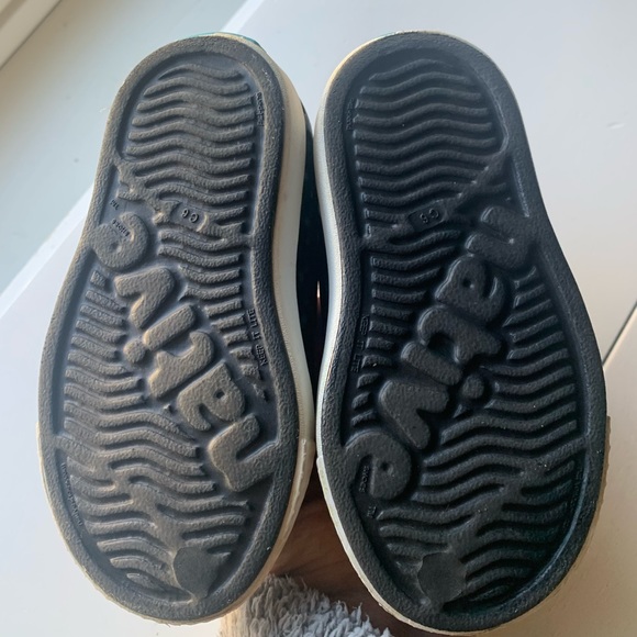 Native black baby shoes. Size 6 - Picture 2 of 3